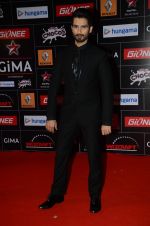 Shahid Kapoor at GIMA Awards 2015 in Filmcity on 24th Feb 2015 (399)_54ed87e882a51.JPG