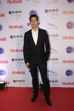 Dino Morea at Ciroc Filmfare Galmour and Style Awards in Mumbai on 26th Feb 2015 (132)_54f076e8a6a7c.JPG
