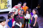 Karishma Kapoor at Bright Start Fellowship International School on 27th Feb 2015 (18)_54f187f394a7e.jpg