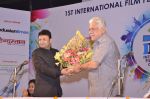Om Puri awarded with the Lifetime Achievement Award at IFFP on 26th Feb 2015 (25)_54f187f65ea69.JPG