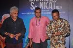 Naseeruddin Shah, Paresh Rawal, Annu Kapoor at Dharam Sankat Mein film launch in Cinemax on 7th March 2015 (158)_54fc517853ee0.JPG
