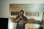 Aamir Khan at the trailer launch of Vidhu Vinod Chopra_s maiden Hollywood film Broken Horses in PVR Cinemas on 10th March 2015 (8)_5500064bafcf7.JPG