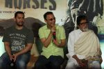 Amitabh Bachchan, Aamir Khan,Vidhu Vinod Chopra at the trailer launch of Vidhu Vinod Chopra_s maiden Hollywood film Broken Horses in PVR Cinemas on 10th March 2015(50)_5500086031148.JPG