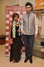 at Wills Lifestyle unviels Spring Summer 2015 collection in Mumbai on 14th March 2015 (62)_550558ea7a2b8.JPG