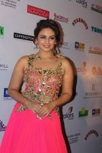 Huma Qureshi at Smile Foundation show with True Fitt & Hill styling in Rennaisance on 15th March 2015 (163)_5506ac207696c.JPG