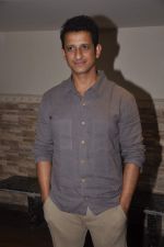 Sharman Joshi at Unfaithfully Yours screening in St Andrews on 15th March 2015 (33)_5506aa8a9cb1d.JPG