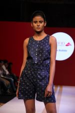 at Arvind Jeans fashion show in Mumbai on 16th March 2015 (27)_5507f0057d719.jpg