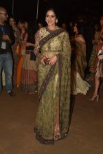 Sridevi at Sabyasachi show in Byculla on 17th March 2015 (254)_5509501729041.JPG