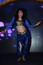 at the launch of Zee TV_s Dance India Dance Super Mom in Mumbai on 17th March 2015 (57)_55094b2bc2c6f.JPG