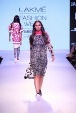 Model walks the ramp for HUEMN Show at Lakme Fashion Week 2015 Day 1 on 18th March 2015 (87)_550aa2ef50621.JPG