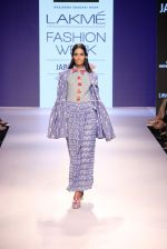 Model walks the ramp for KaSha Show at Lakme Fashion Week 2015 Day 1 on 18th March 2015 (114)_550aa38e92c47.JPG