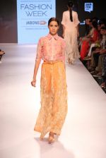 Model walks the ramp for Verb by Pallavi Singhee at Lakme Fashion Week 2015 Day 1 on 18th March 2015 (36)_550aad0ee8269.JPG