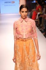 Model walks the ramp for Verb by Pallavi Singhee at Lakme Fashion Week 2015 Day 1 on 18th March 2015 (41)_550aad1658518.JPG
