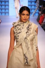 Model walks the ramp for Yogesh Chaudhry Show at Lakme Fashion Week 2015 Day 1 on 18th March 2015 (9)_550aac92c2142.JPG