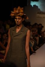 Model walks the ramp for the DRVV- Lakme Fashion Week 2015 Day 1 on 18th March 2015 (99)_550a9f33646b5.JPG