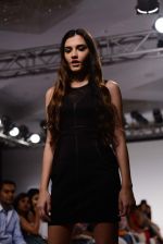 Model walks the ramp for Jabong Presents Miss Bennett London Show at Lakme Fashion Week 2015 Day 2 on 19th March 2015 (100)_550c05ad04edf.JPG