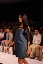 Model walks the ramp for Jabong Presents Miss Bennett London Show at Lakme Fashion Week 2015 Day 2 on 19th March 2015 (283)_550c07377730f.JPG