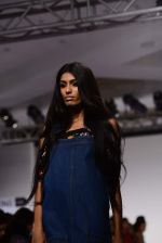 Model walks the ramp for Jabong Presents Miss Bennett London Show at Lakme Fashion Week 2015 Day 2 on 19th March 2015 (36)_550c05660d0e2.JPG