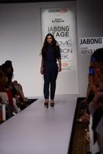 Model walks the ramp for Jabong Presents Miss Bennett London Show at Lakme Fashion Week 2015 Day 2 on 19th March 2015 (8)_550c054d1bd90.JPG
