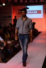 Model walks the ramp for Killer and Easies Show at Lakme Fashion Week 2015 Day 2 on 19th March 2015 (150)_550c06f63cf51.JPG