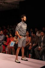 Model walks the ramp for Killer and Easies Show at Lakme Fashion Week 2015 Day 2 on 19th March 2015 (202)_550c077c8b756.JPG