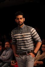 Model walks the ramp for Killer and Easies Show at Lakme Fashion Week 2015 Day 2 on 19th March 2015 (204)_550c0782e2b30.JPG