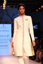 Model walks the ramp for Marg By Soumitra Show at Lakme Fashion Week 2015 Day 2 on 19th March 2015 (16)_550c069ee5fe9.JPG