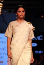 Model walks the ramp for Marg By Soumitra Show at Lakme Fashion Week 2015 Day 2 on 19th March 2015 (39)_550c06f36524e.JPG