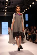 Model walks the ramp for Mayank and Shraddha Nigam Show at Lakme Fashion Week 2015 Day 2 on 19th March 2015 (126)_550c0838c954e.JPG