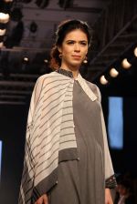 Model walks the ramp for Mayank and Shraddha Nigam Show at Lakme Fashion Week 2015 Day 2 on 19th March 2015 (138)_550c0850e38d9.JPG