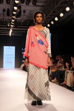 Model walks the ramp for Mayank and Shraddha Nigam Show at Lakme Fashion Week 2015 Day 2 on 19th March 2015 (23)_550c06daee497.JPG
