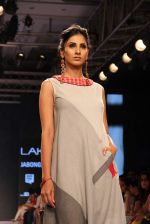 Model walks the ramp for Mayank and Shraddha Nigam Show at Lakme Fashion Week 2015 Day 2 on 19th March 2015 (60)_550c07513648a.JPG