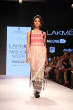 Model walks the ramp for Mayank and Shraddha Nigam Show at Lakme Fashion Week 2015 Day 2 on 19th March 2015 (64)_550c076457bf9.JPG