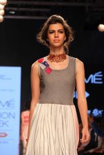 Model walks the ramp for Mayank and Shraddha Nigam Show at Lakme Fashion Week 2015 Day 2 on 19th March 2015 (80)_550c0797b987d.JPG