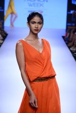 Model walks the ramp for Mulmul Show at Lakme Fashion Week 2015 Day 2 on 19th March 2015 (127)_550c0ac8d125f.JPG