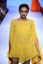 Model walks the ramp for Mulmul Show at Lakme Fashion Week 2015 Day 2 on 19th March 2015 (134)_550c0ad65d1d6.JPG