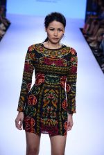 Model walks the ramp for Mulmul Show at Lakme Fashion Week 2015 Day 2 on 19th March 2015 (203)_550c0b2c09209.JPG