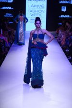 Model walk the ramp for Annaika Show at Lakme Fashion Week 2015 Day 4 on 21st March 2015 (118)_550ec49344582.JPG