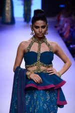 Model walk the ramp for Annaika Show at Lakme Fashion Week 2015 Day 4 on 21st March 2015 (122)_550ec497ea642.JPG