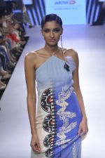 Model walk the ramp for Babita M Show at Lakme Fashion Week 2015 Day 3 on 20th March 2015 (102)_550e8fb00ee31.JPG