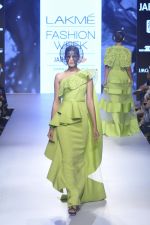 Model walk the ramp for Jatin Verma Show at Lakme Fashion Week 2015 Day 3 on 20th March 2015 (15)_550e8c22550d0.JPG