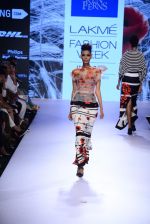 Model walk the ramp for Ken Ferns Show at Lakme Fashion Week 2015 Day 4 on 21st March 2015 (139)_550ec7bed7194.JPG