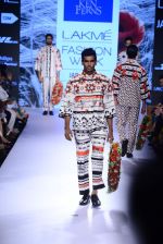 Model walk the ramp for Ken Ferns Show at Lakme Fashion Week 2015 Day 4 on 21st March 2015 (61)_550ec68153e52.JPG