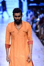 Model walk the ramp for Kunal Rawal Show at Lakme Fashion Week 2015 Day 4 on 21st March 2015 (41)_550ec6dc63a50.JPG