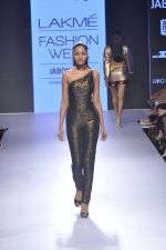 Model walk the ramp for Nikhil Thampi Show at Lakme Fashion Week 2015 Day 3 on 20th March 2015 (112)_550e8f33a978a.JPG