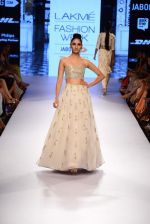 Model walk the ramp for Payal Singhal Show at Lakme Fashion Week 2015 Day 4 on 21st March 2015  (132)_550ec8d7c9c0e.JPG