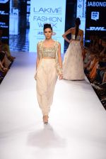 Model walk the ramp for Payal Singhal Show at Lakme Fashion Week 2015 Day 4 on 21st March 2015  (147)_550ec92296367.JPG