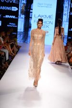 Model walk the ramp for Payal Singhal Show at Lakme Fashion Week 2015 Day 4 on 21st March 2015  (185)_550ec9fc2c8d2.JPG