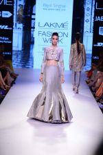 Model walk the ramp for Payal Singhal Show at Lakme Fashion Week 2015 Day 4 on 21st March 2015  (262)_550ecb553f45a.JPG