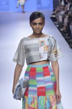 Model walk the ramp for Quirkbox Show at Lakme Fashion Week 2015 Day 3 on 20th March 2015 (77)_550e8dd8cf9be.JPG